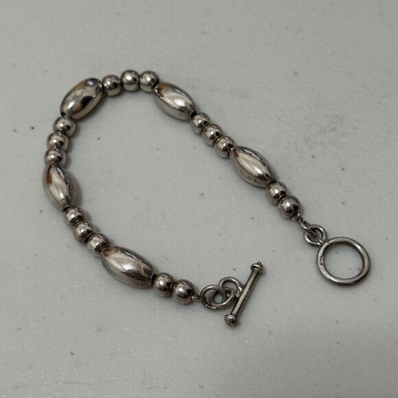 Vintage Sterling Toggle Clasp Bracelet - Picture 4 of 5